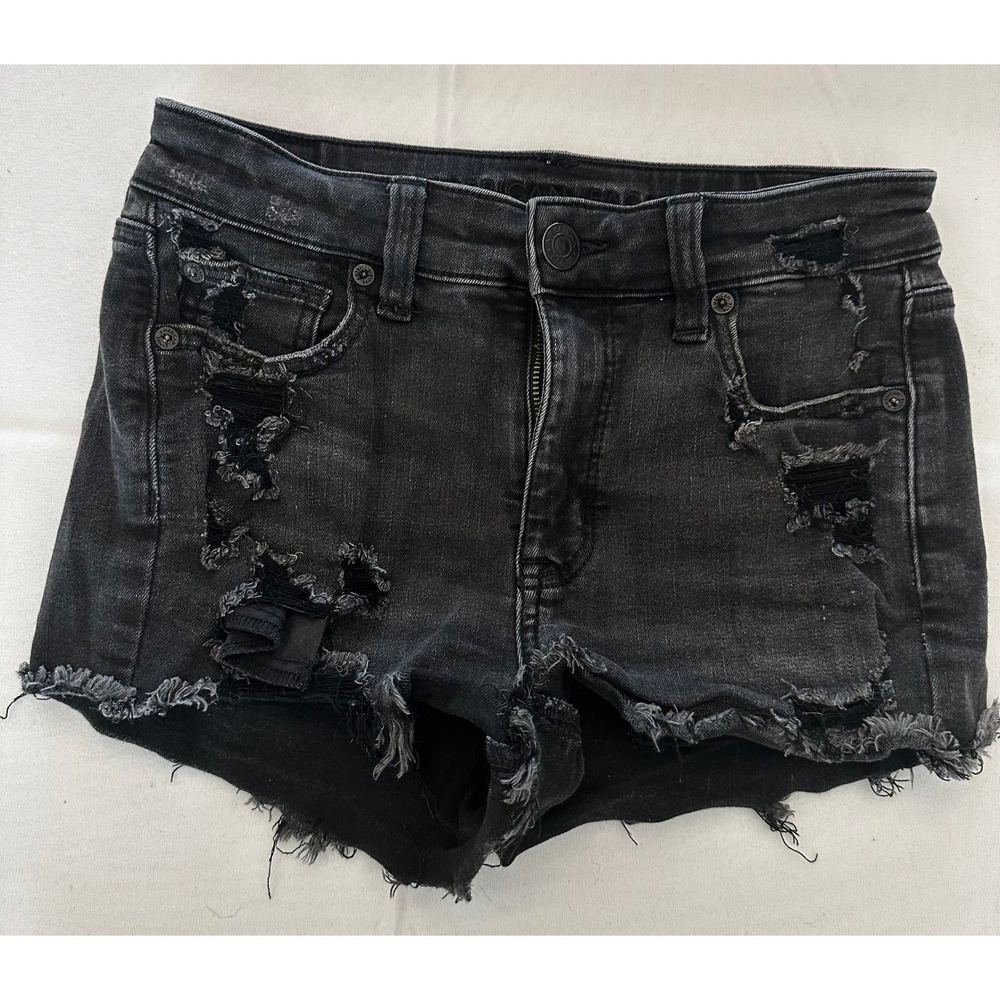 American‎ Eagle Ne(x)t Level Stretch Black Distressed Denim Shorts Womens 4